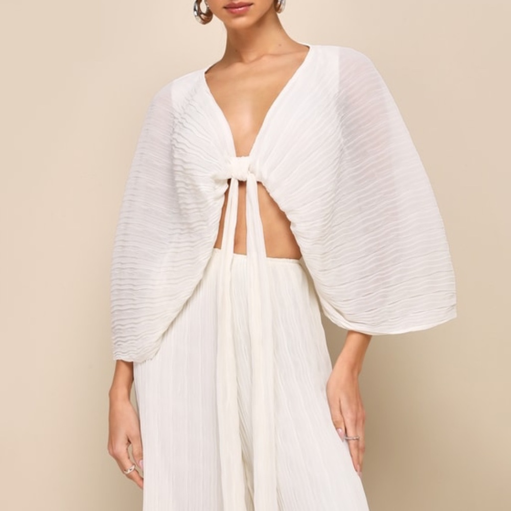 Lulus Pristine Presence Ivory Plisse Tie-front Dolman Sleeve Crop Top White